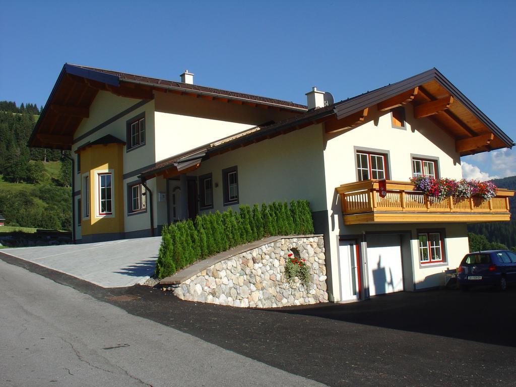 Haus Panorama Lägenhet Filzmoos Exteriör bild